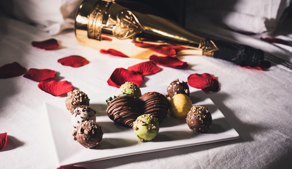 thula na champagne and chocolate