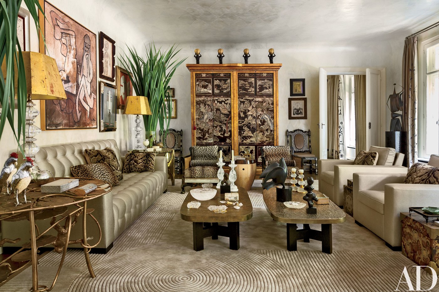 linda pinto photo via architectural digest - top interior designers - design partners - living room ideas