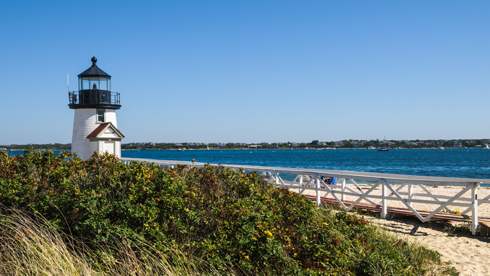 Nantucket Blackbook - Things to do in Nantucket - nantucket hotels - nantucket travel guide - nantucket beaches - nantucket lighthouses - brant point lighthouse