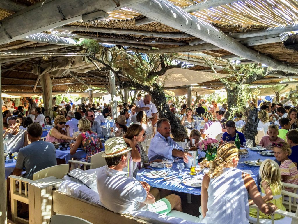 Le Club 55, Best Beaches in Europe, best beaches in France, best beach clubs in France, private beach clubs in Frace