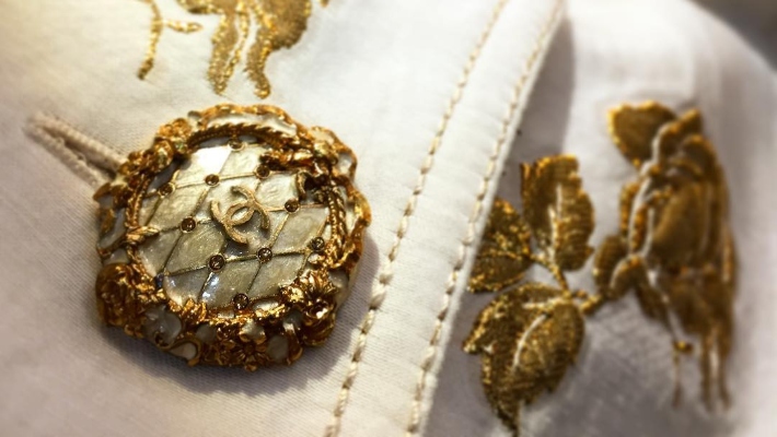 boutique pretty box - vintage shops paris - vintage chanel