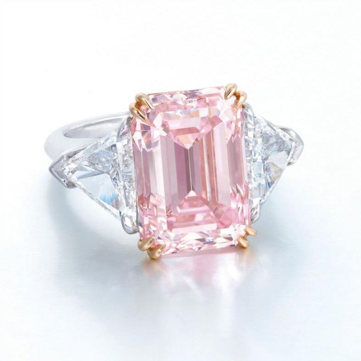 Perfect Pink diamond ring