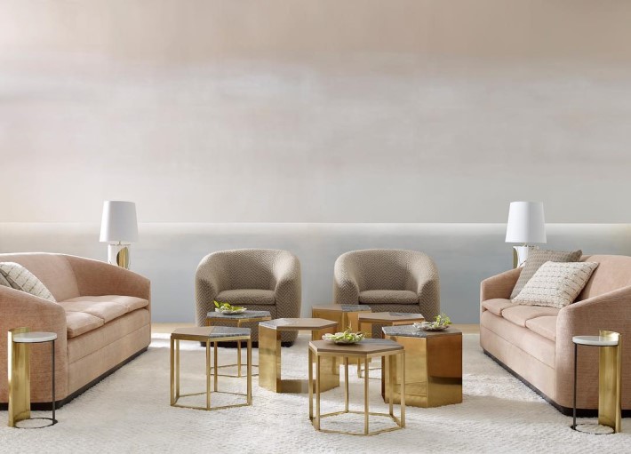 Inspired by the Mayan Sunset, this living room features pieces from the new Laura Kirar collection by Baker Furniture.
Source: Photo via @bakerfurniture