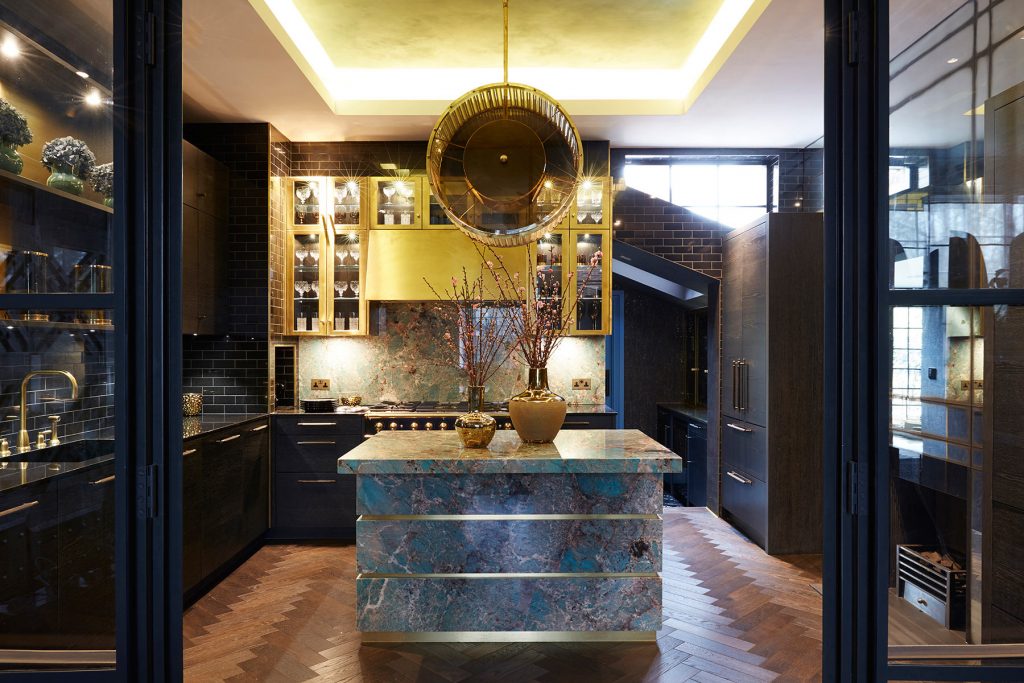 Trilbey Gordon Kitchen photo by Kate Martin Photography best interior photogrophers uk