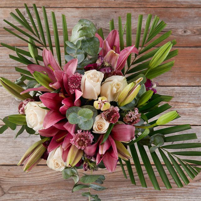 beautiful luxury bouquet from bouqs - luxurious mother's day gift ideas
