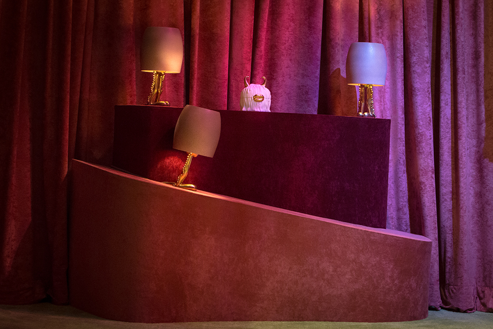 l'objet haas brothers - camp and kitsch at home