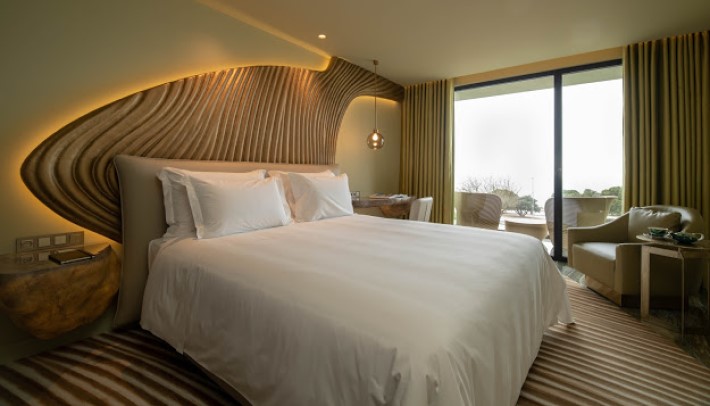 The Onice Room at Vila Foz Hotel & Spa
