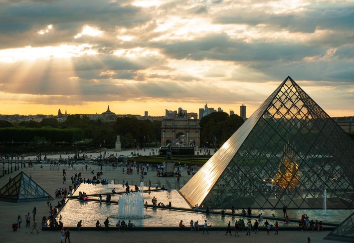Best Museums in Paris: Louvre