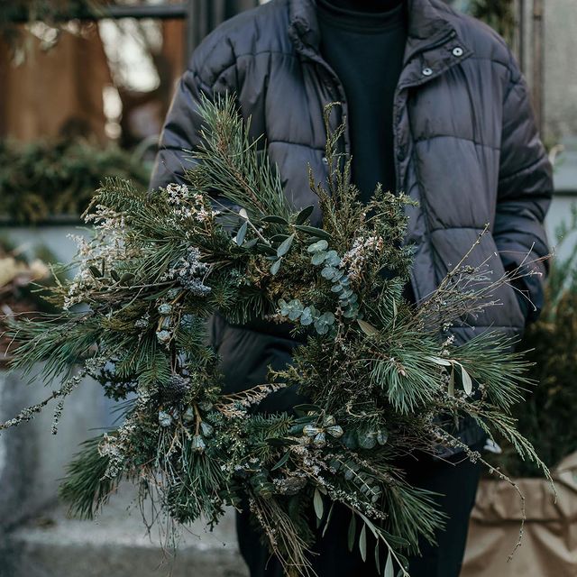 GŁADKI studio custom christmas wreath