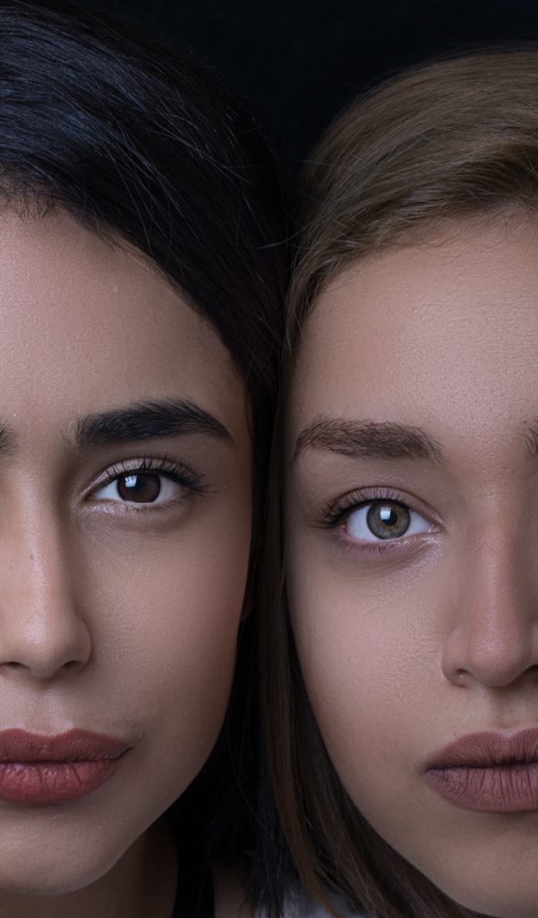 Natural eyes are a beautifully timeless style (Photo by Hadis Safari)