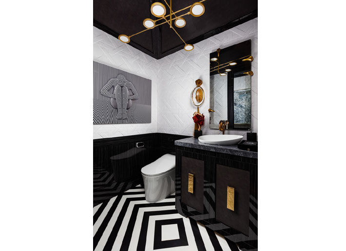 black and white bathroom design by javier fernandez kips bay palm beach 2020