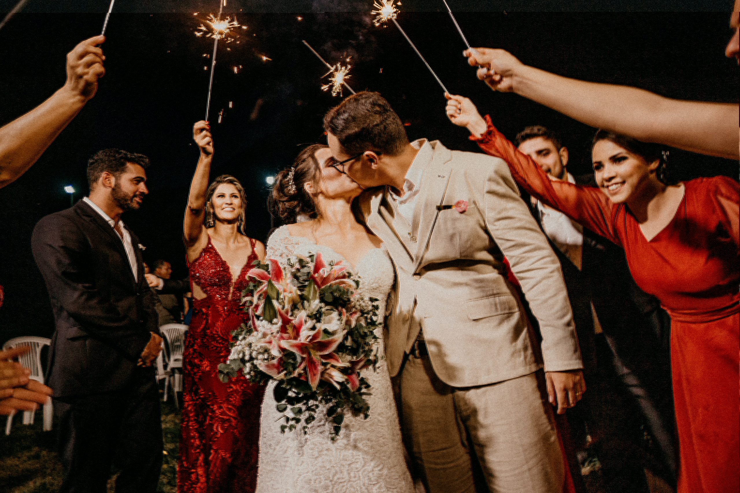 winter wedding christmas photo jonathan borba unsplash
