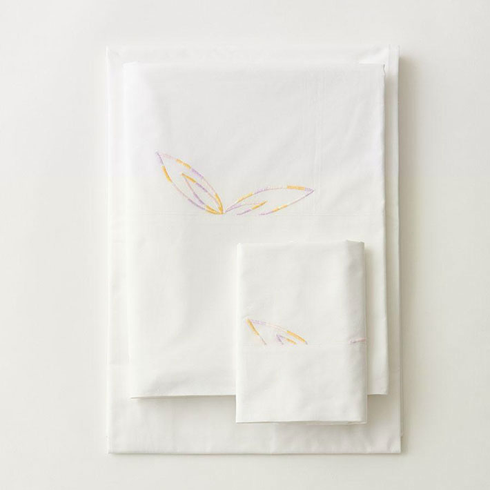 luxe kids flower embroidery bed linens