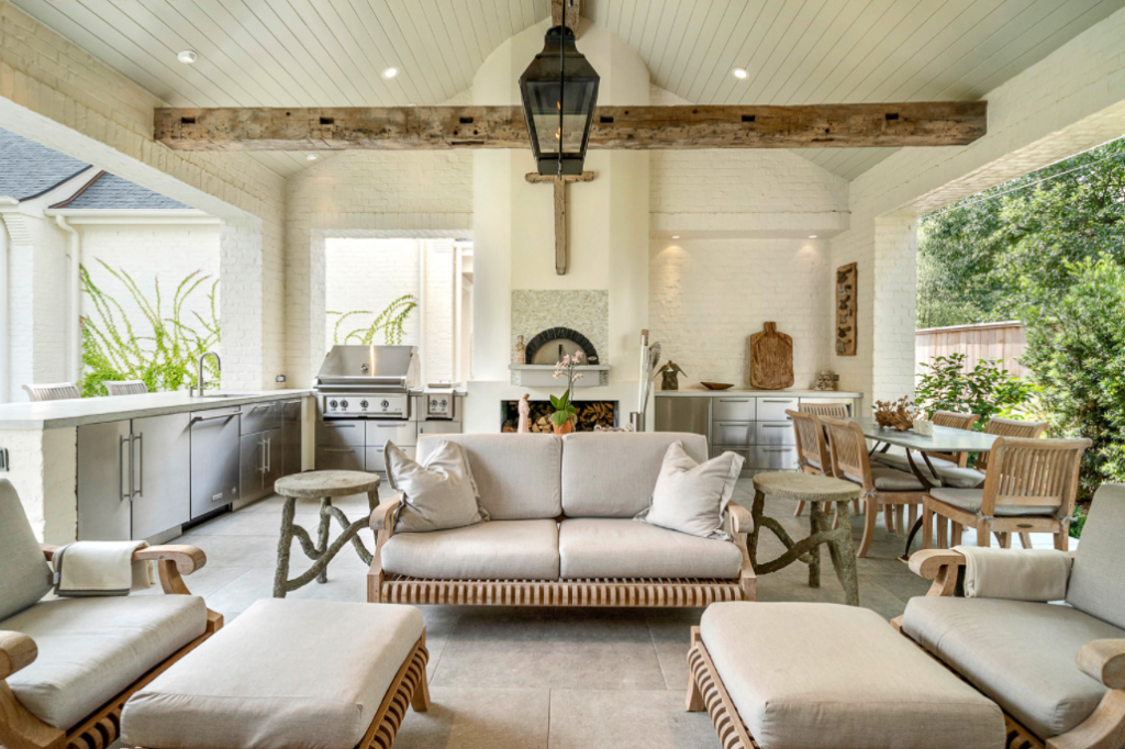 backyard design ideas Outdoor kitchen design entertainment space by John Michael Kitchens