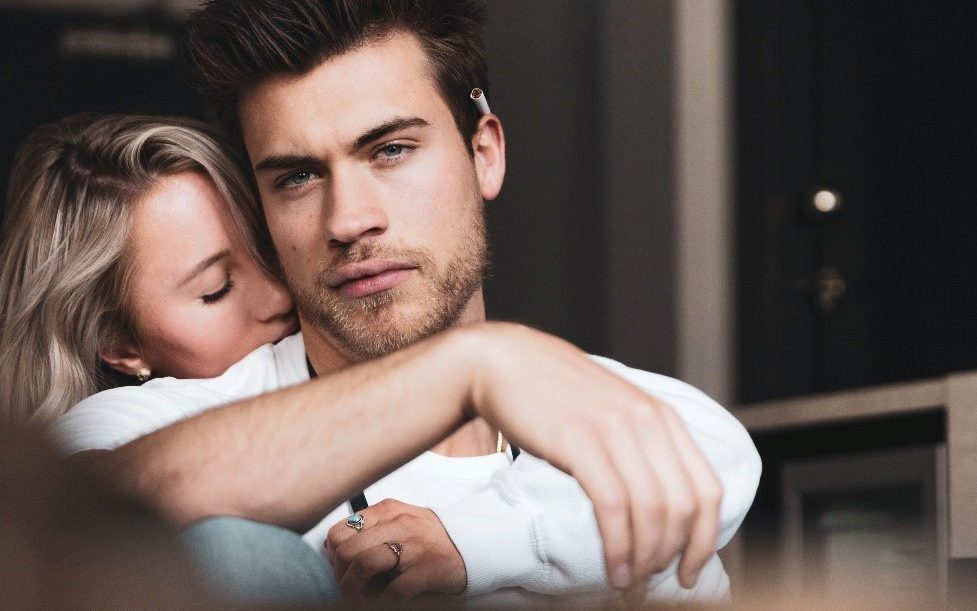 unhappy couple people who self sabotage love