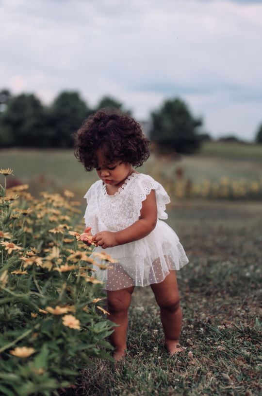 lifestyle photography tips baby girl by barbara larson photography