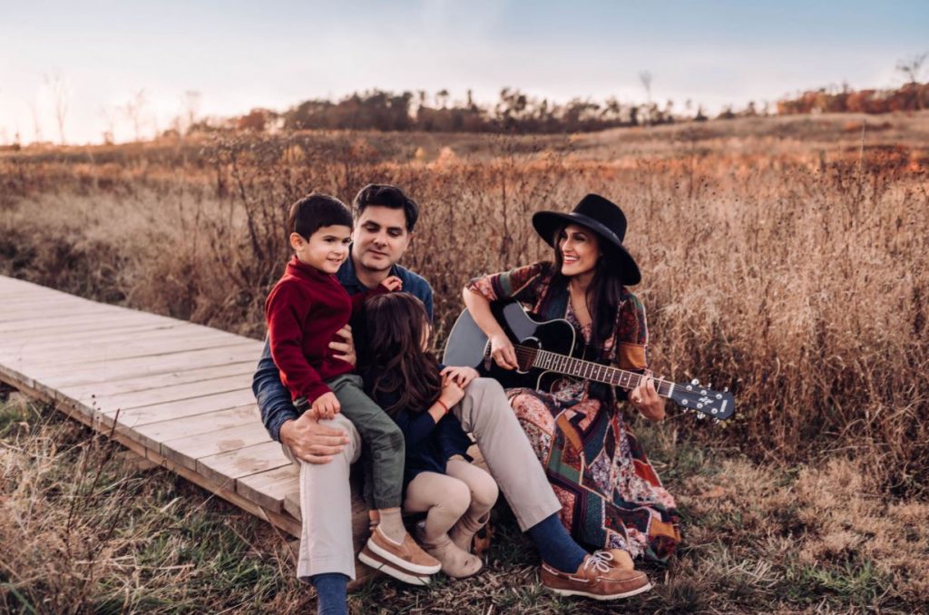 happy family by barbara larson photography