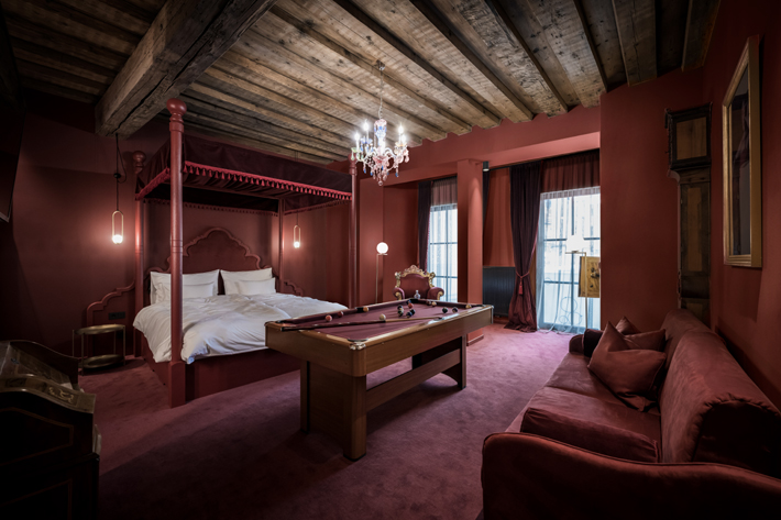 Mozart Suite weisses kreuz noa architecture hospitality hotel design