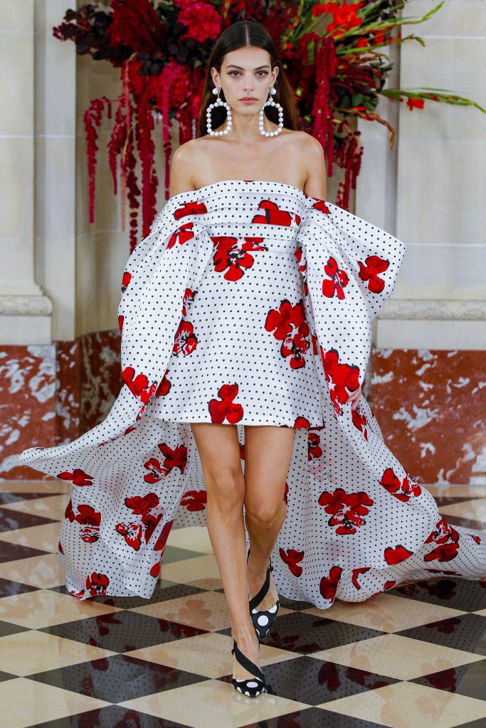Carolina Herrera Spring Summer 2022 New York Fashion Week on September 9, 2021 in New York City. (Photo by Victor VIRGILE/Gamma-Rapho via Getty Images)