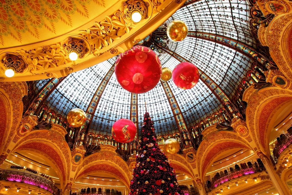 LaFayette Department Store Paris (Photo by Peggy und Marco Lachmann-Anke from Pixabay)