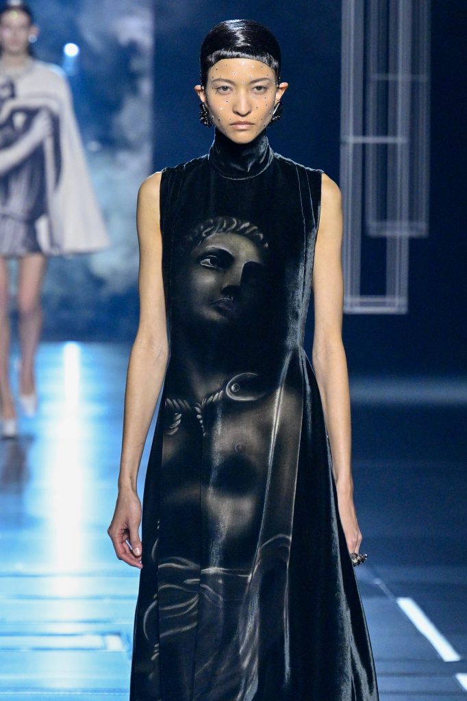 Fendi Couture spring summer 2022