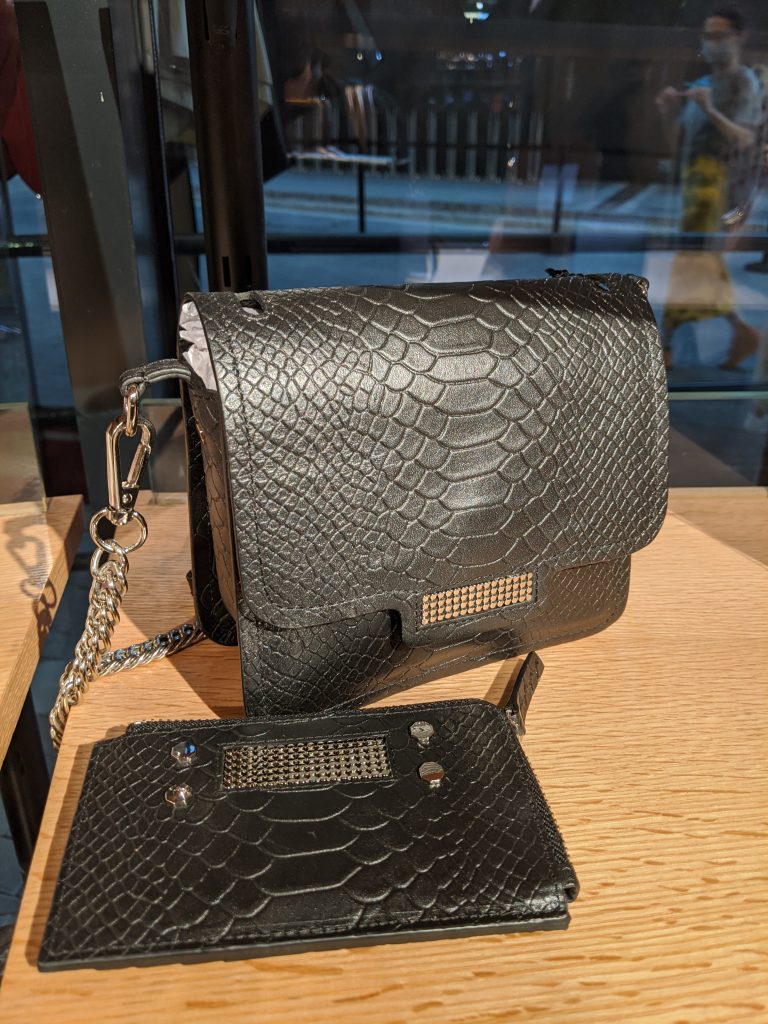 cleo goldbrenner bag belgium pavilion expo 2020 dubai