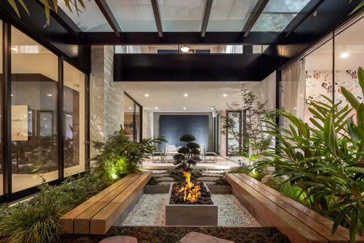 luxurious outdoor living space Design by Paul McClean