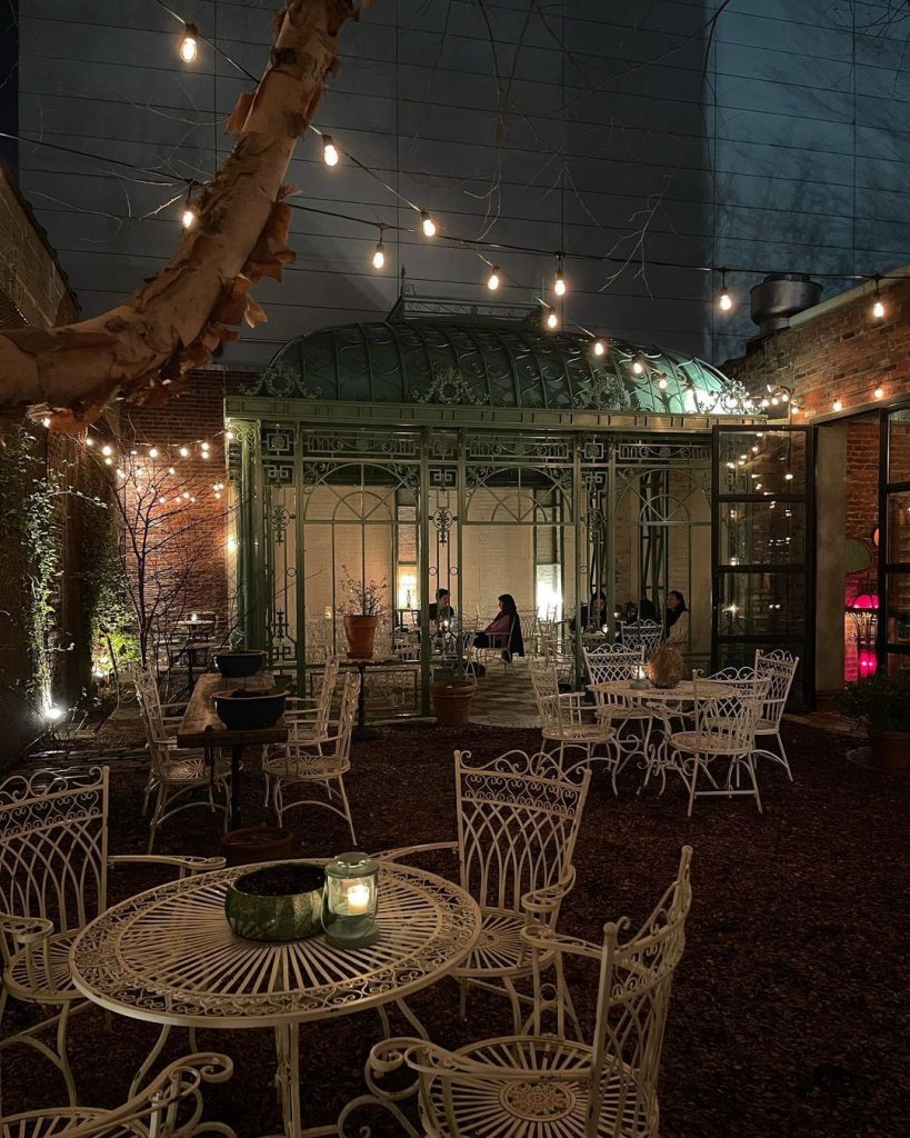 milk and roses outdoor dining new york city