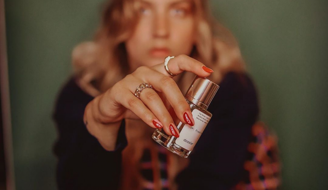dossier perfumes online club