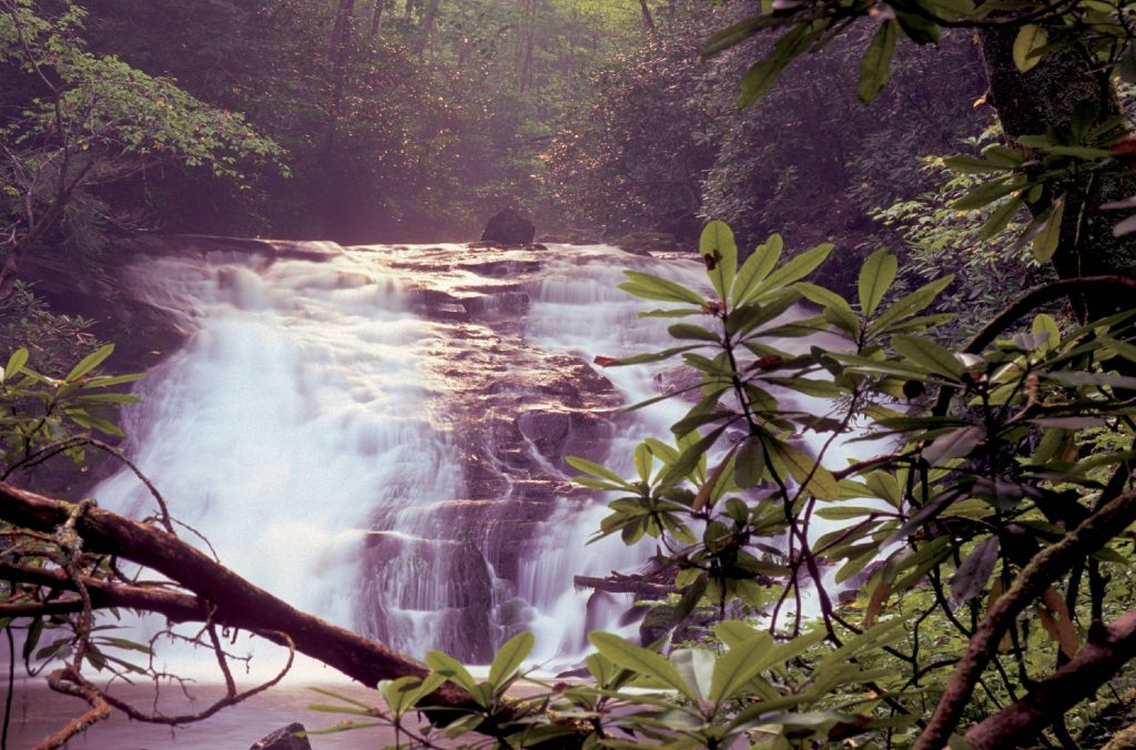 best national park hotels Indian Creek Falls in Smokey Mountain National Park 