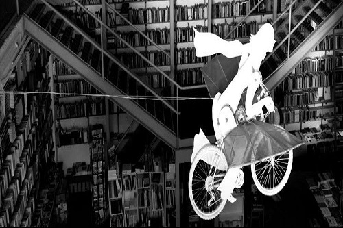 Ler Devagar luxury shopping in lisbon