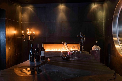 VILA JOYA RESTAURANT