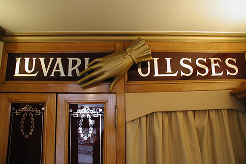 LUVARIA ULISSES luxury shopping in lisbon