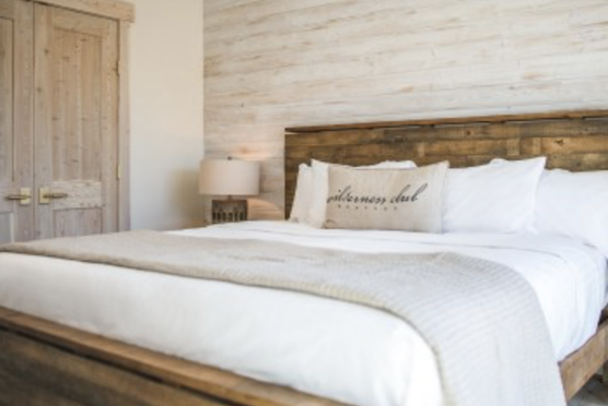 WILDERNESS CLUB RESORT best glacier luxury national park hotels
