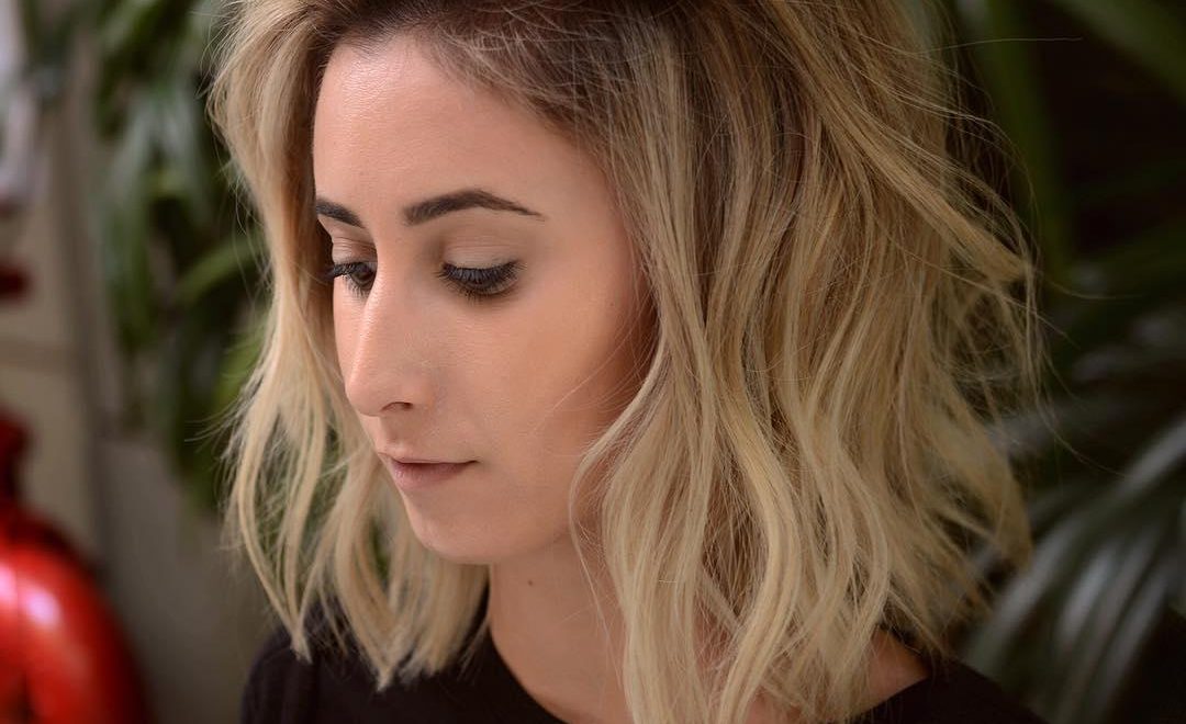 shoulder length haircut