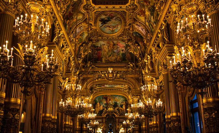 angels in art laila-gebhard-OKu3GDyyRnc-unsplash