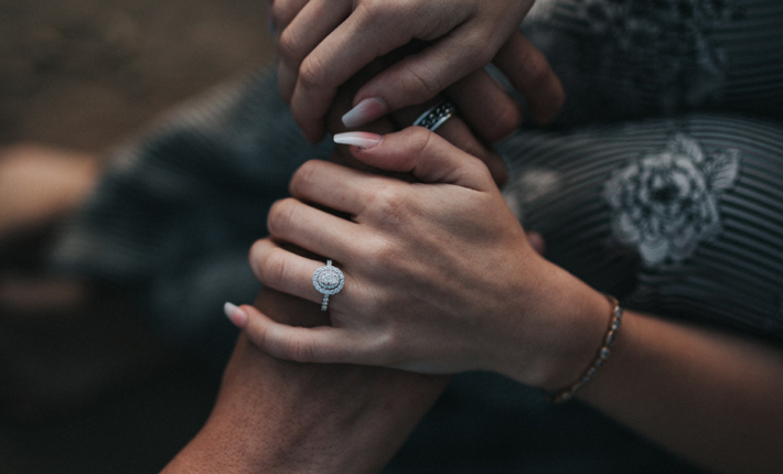 how to make a new relationship last nathan umalo unsplash