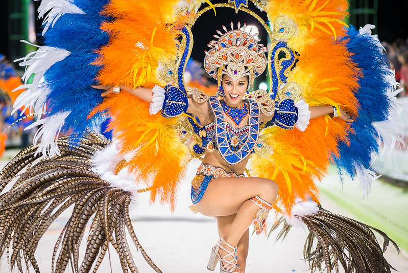 (Photo by José Luis Suerte) carnaval costumes feathers