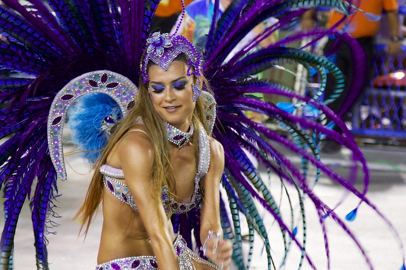 carnaval rio de janeiro 2014 feathers and bejeweled fashion