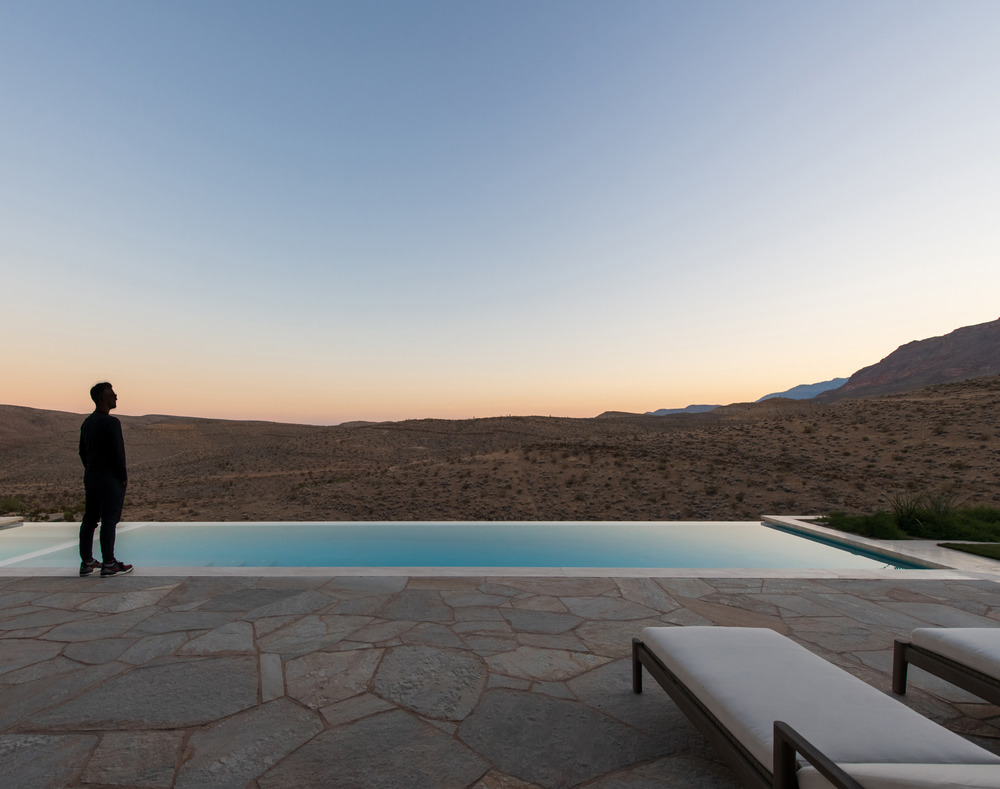 Photo by Stephen Morgan luxury pool desert las vegas valley views