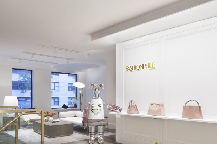Fashionphile office, New York. Lighting Design by Studio Atomic, Project Management by Uli Wagner