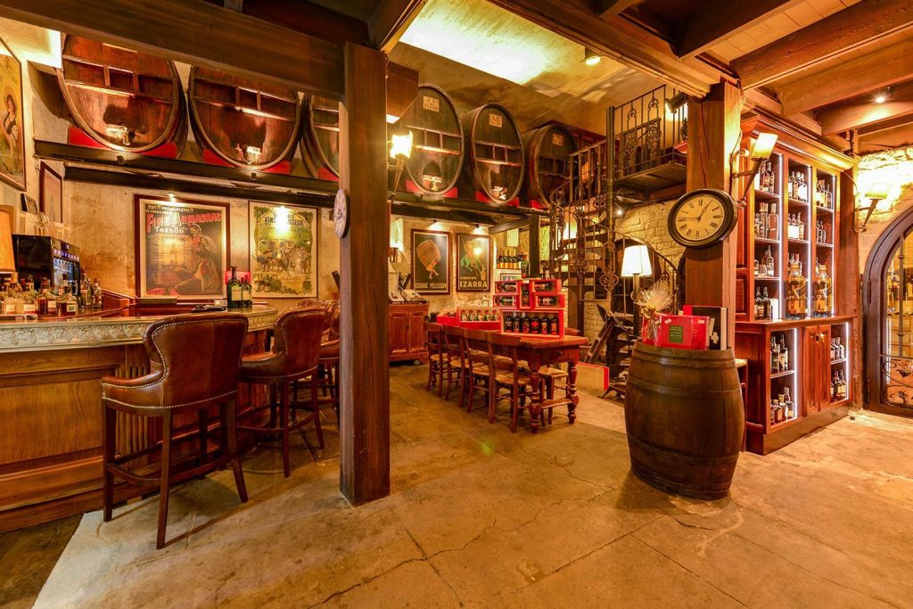 LES GRANDS CHAIS MONÉGASQUES (The oldest wine cellar in Monaco) luxury night clubs bars monaco monte carlo