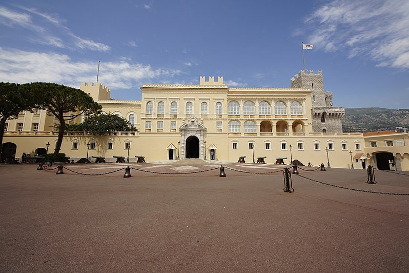 Prince's Palace of Monaco @ PLACE DU PALAIS (Photo by Niels Mickers) luxury things to do in monaco
