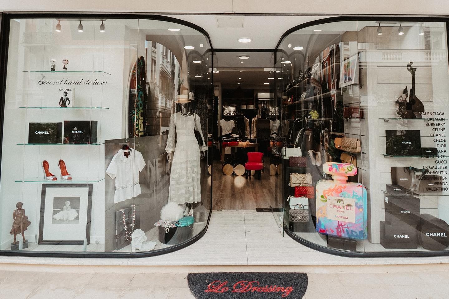 LE DRESSING (Authentic pre-owned luxury) vintage shopping monaco