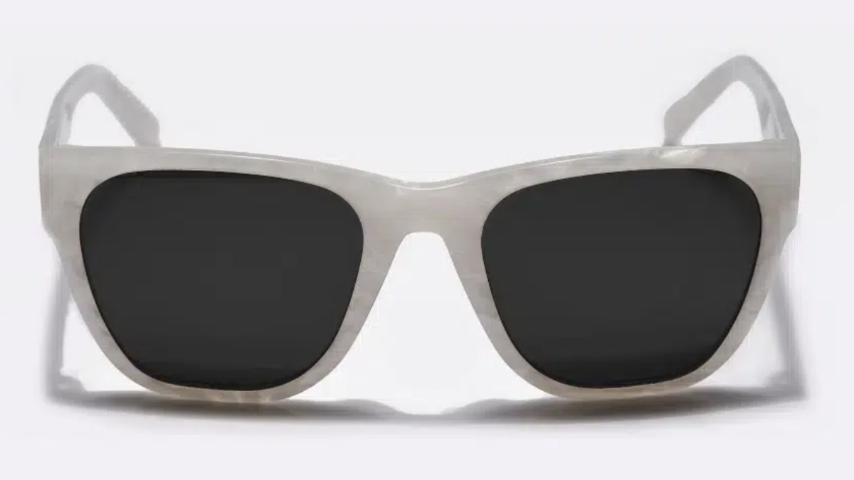 Avery shades