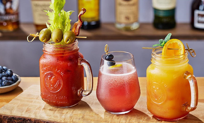 ANOTHER BROKEN EGG (A Brunch (w/cocktails, of course, for the Record!! 9am!)