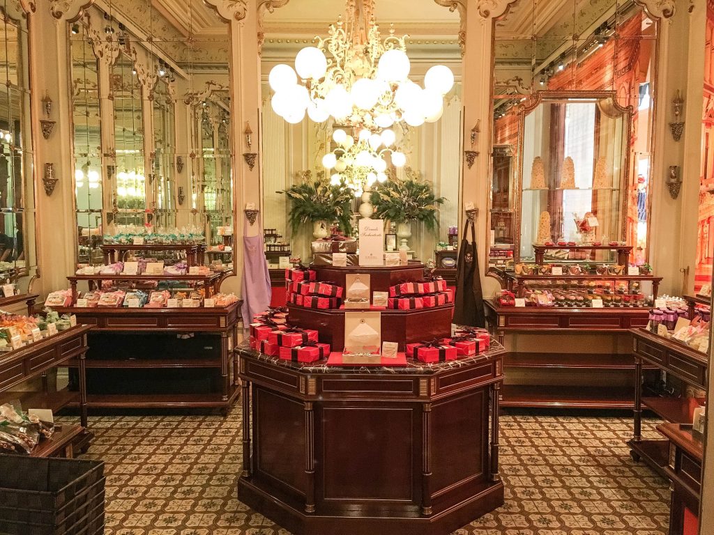 demel worlds best pasteries in vienna