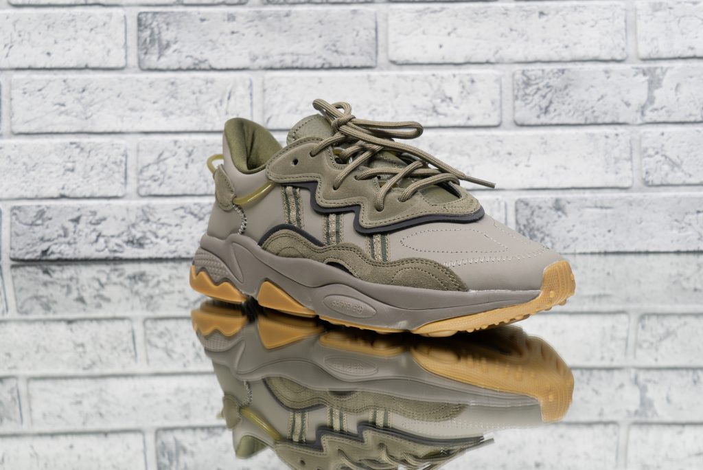 adidas ozweego
