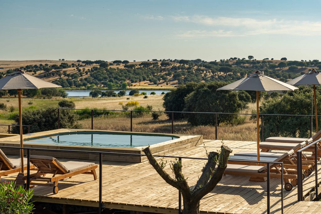 Octant Évora exterior pool