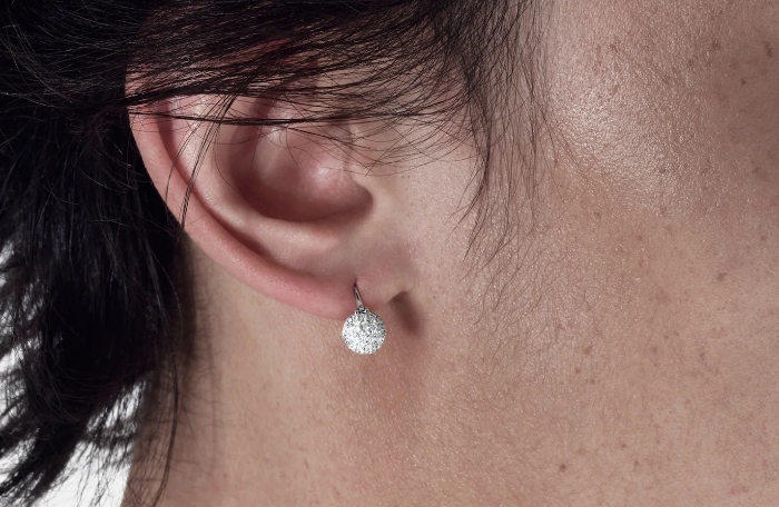 Drop stud earrings